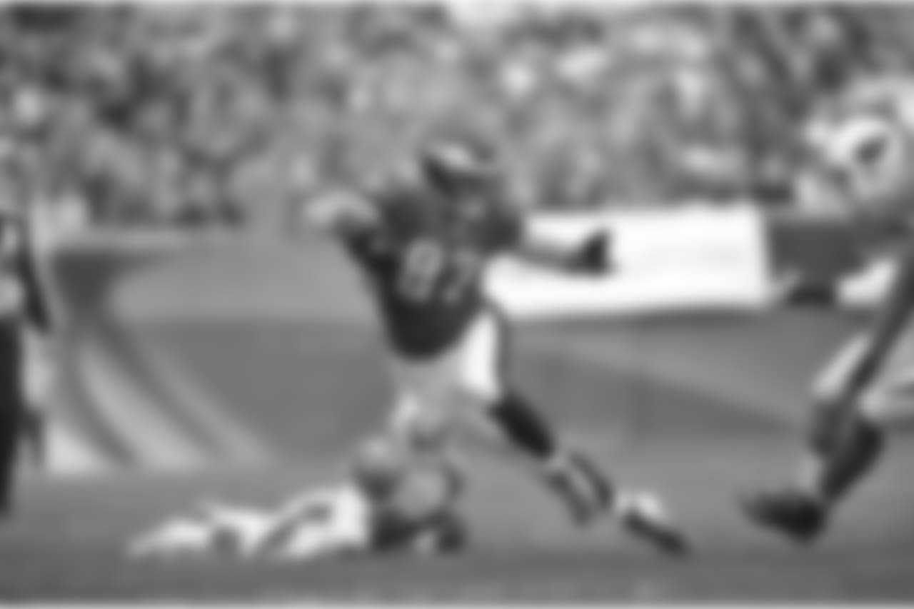 Celek passed John Spagnola for second place on the Eagles all-time list among tight ends in receptions with 3 catches against Dallas in 2012