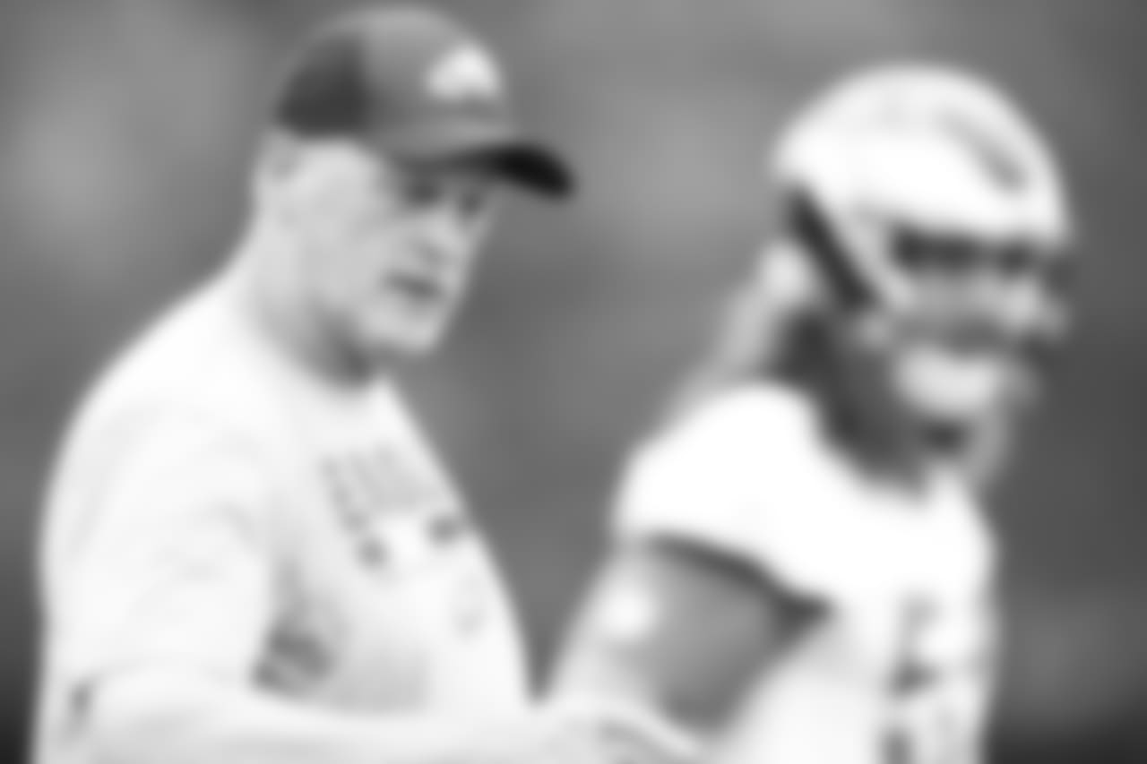 Linebackers coach Ken Flajole