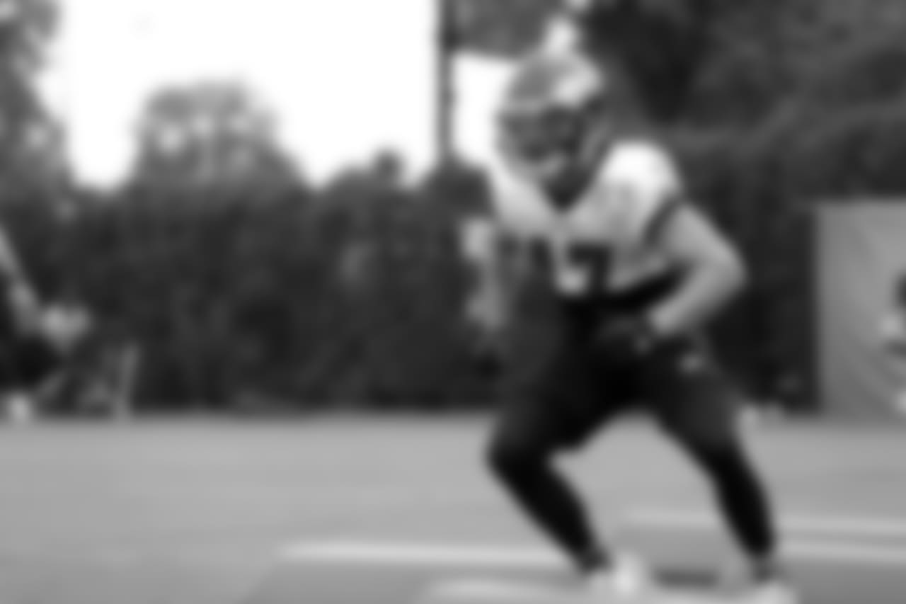 LB Nate Gerry
