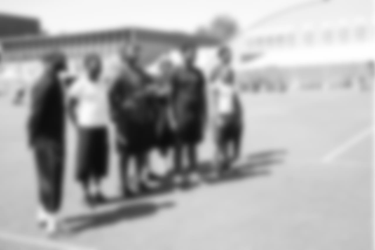 After the tour, the group went out to the field.