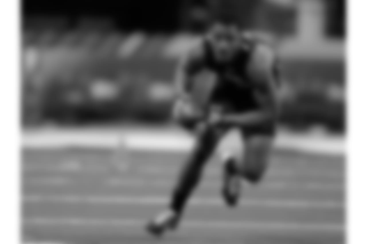 Rasul Douglas transferred to West Virginia from Nassau (New York) Community College.