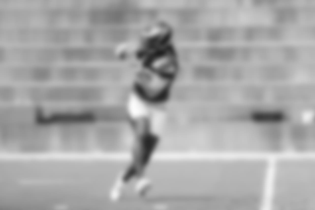 RB Jay Ajayi.
