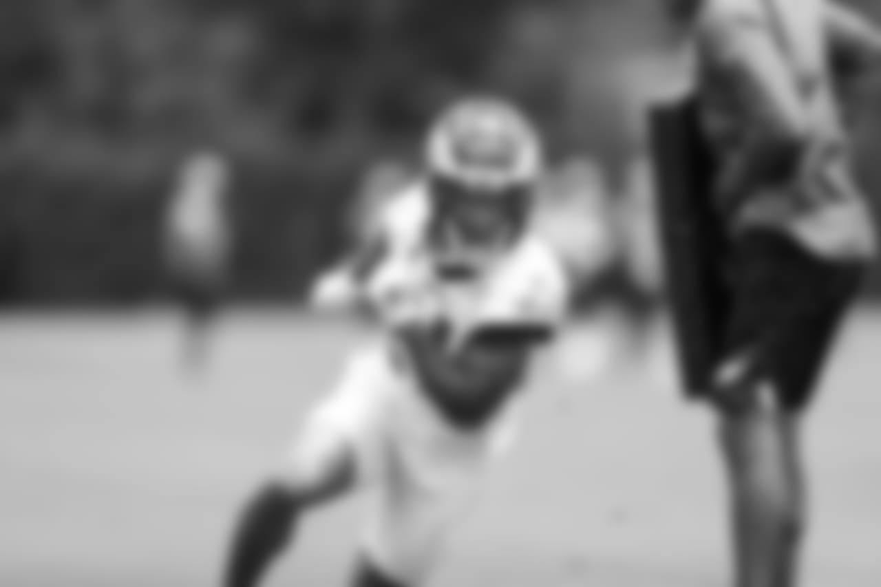 CB Ronald Darby.