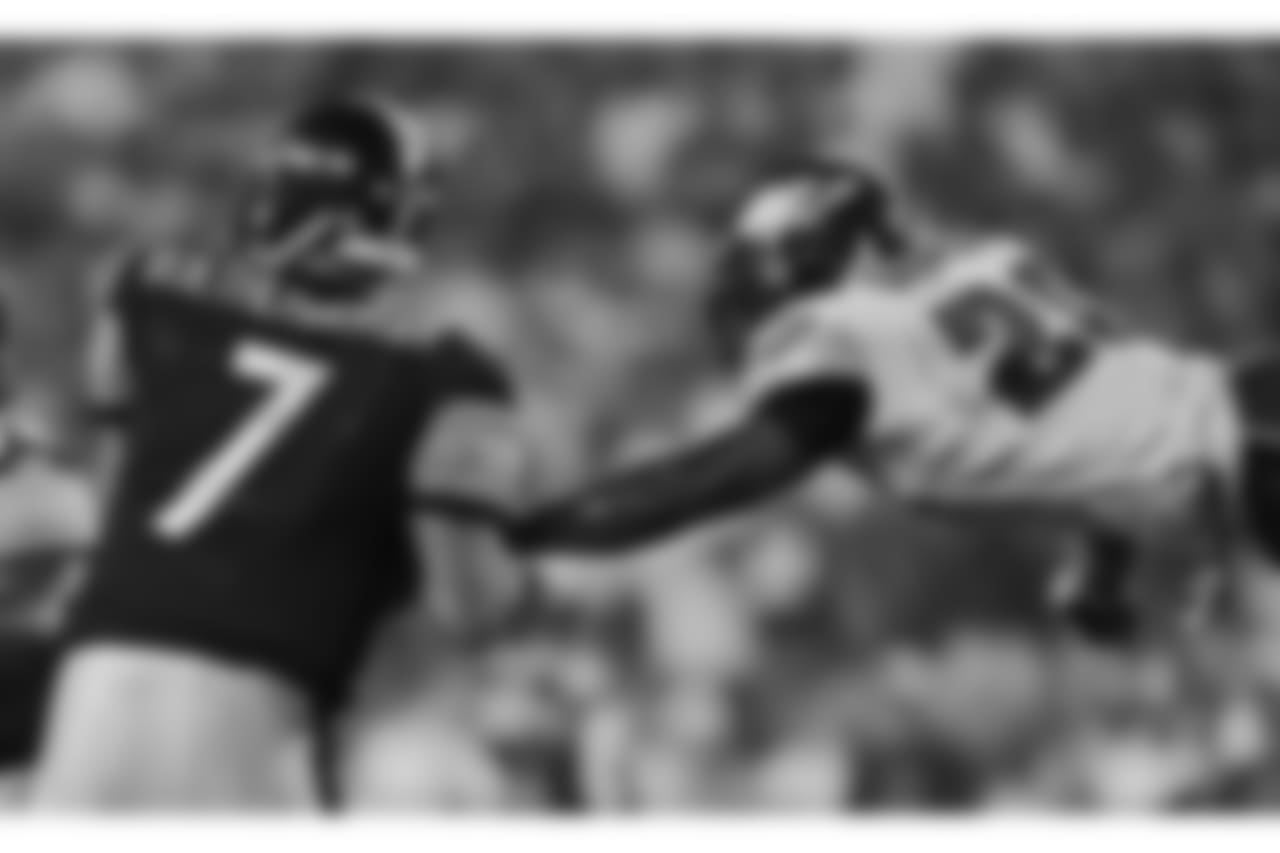 Brian Dawkins flew to strip the ball from Steelers QB Ben Roethlisberger