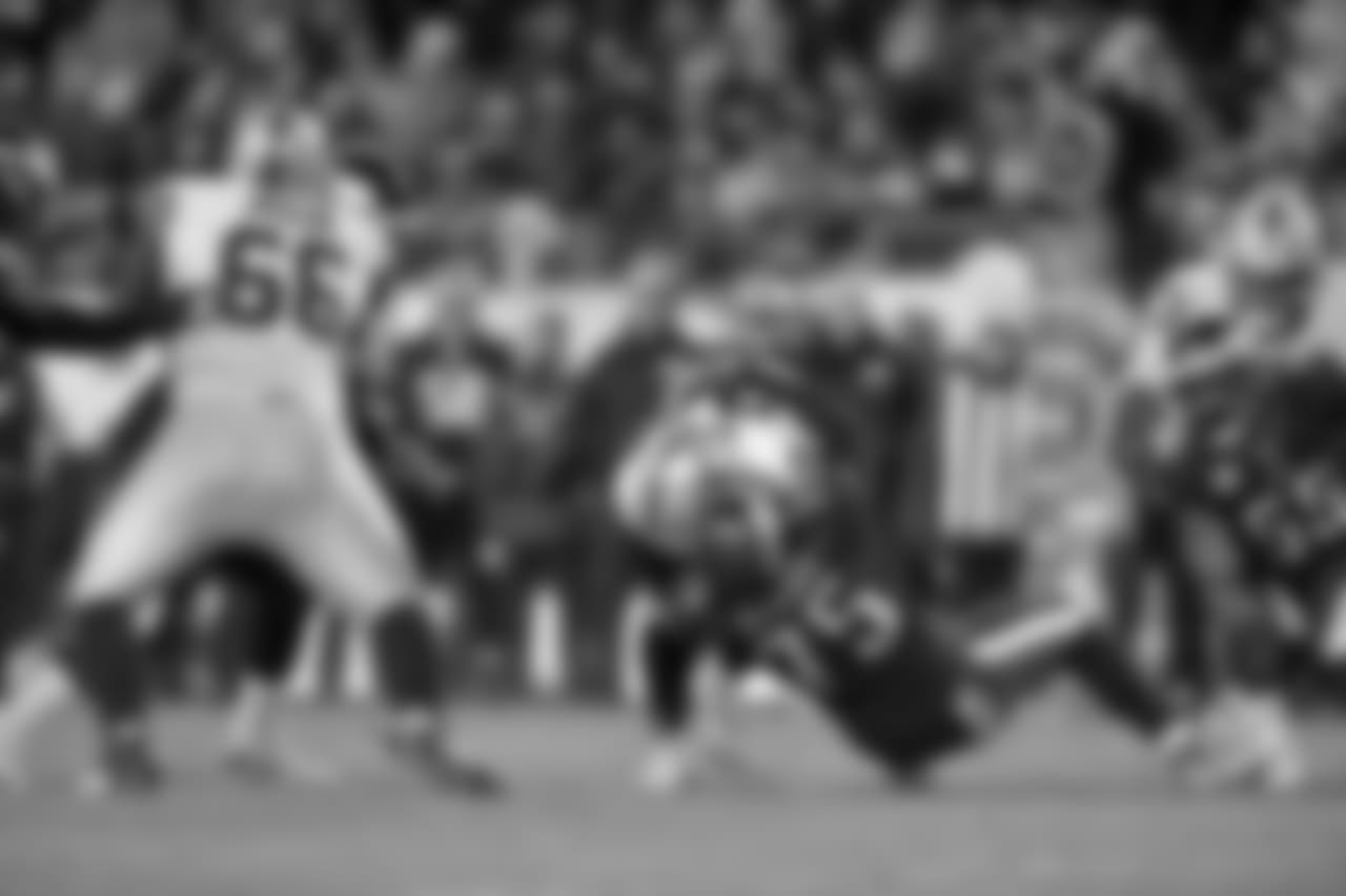 DE Vinny Curry
