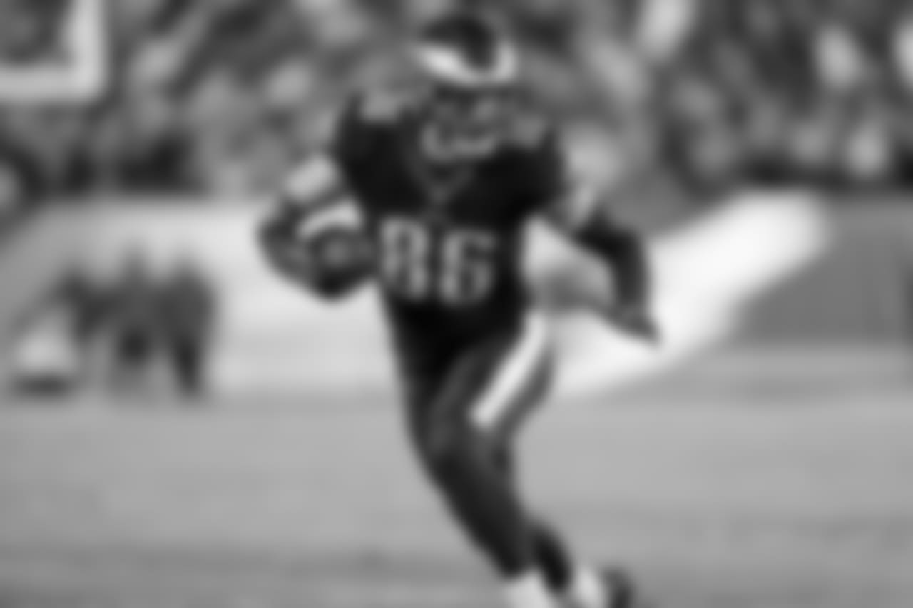 TE Zach Ertz