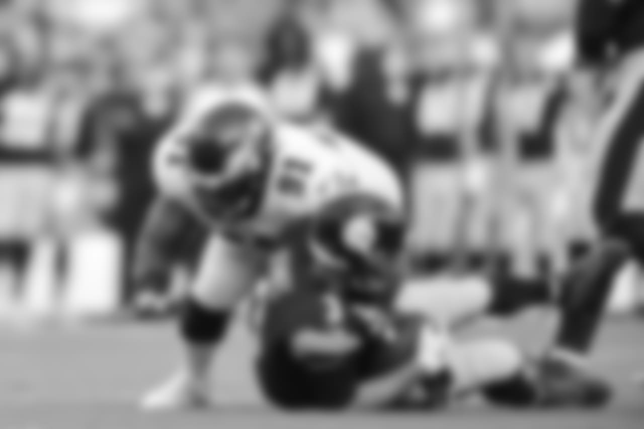 DT Fletcher Cox
Pittsburgh Steelers vs. Philadelphia Eagles at Lincoln Financial Field on August 9, 2018