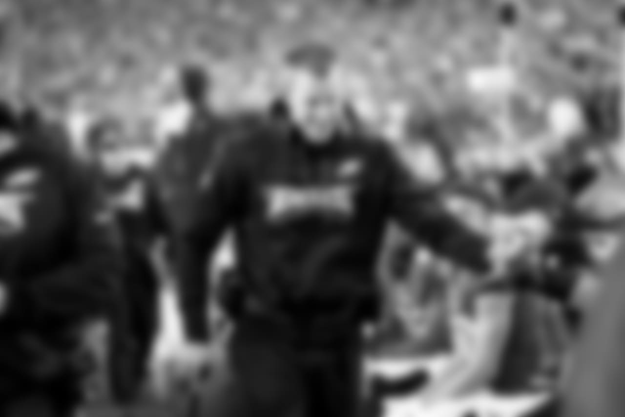 QB Carson Wentz