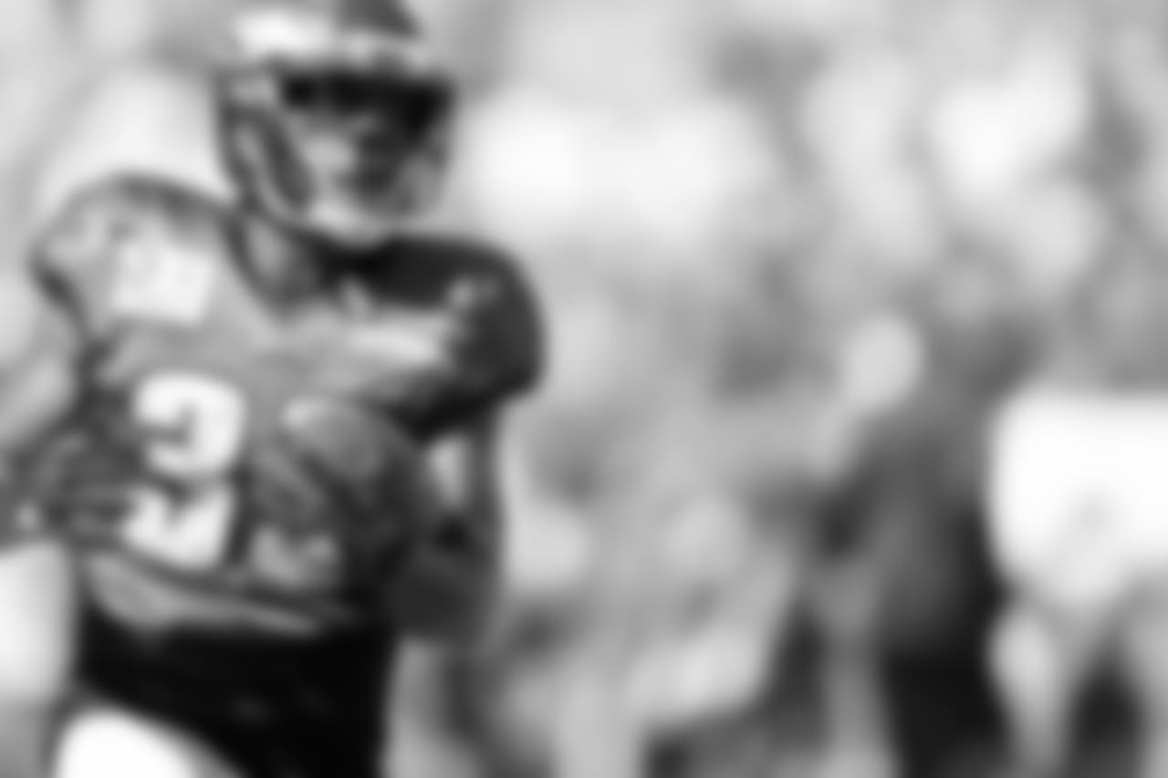RB Byron Marshall
