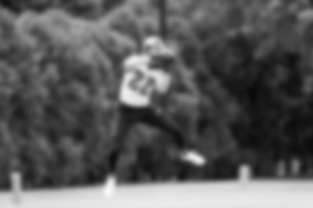 CB Sidney Jones.