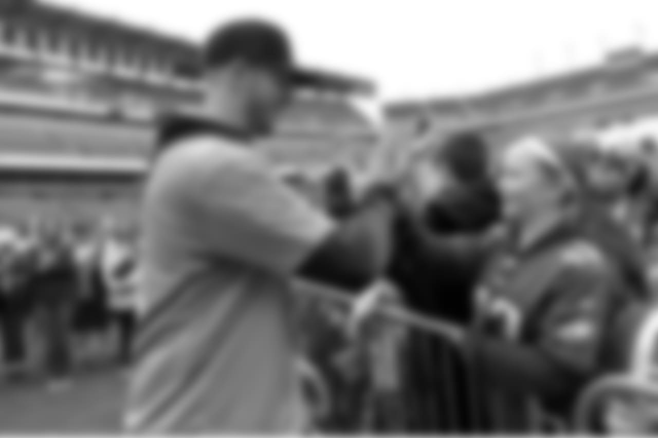 QB Carson Wentz greets some fans.
