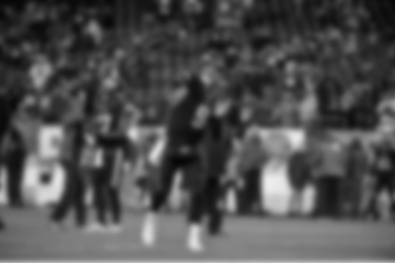QB Nick Foles