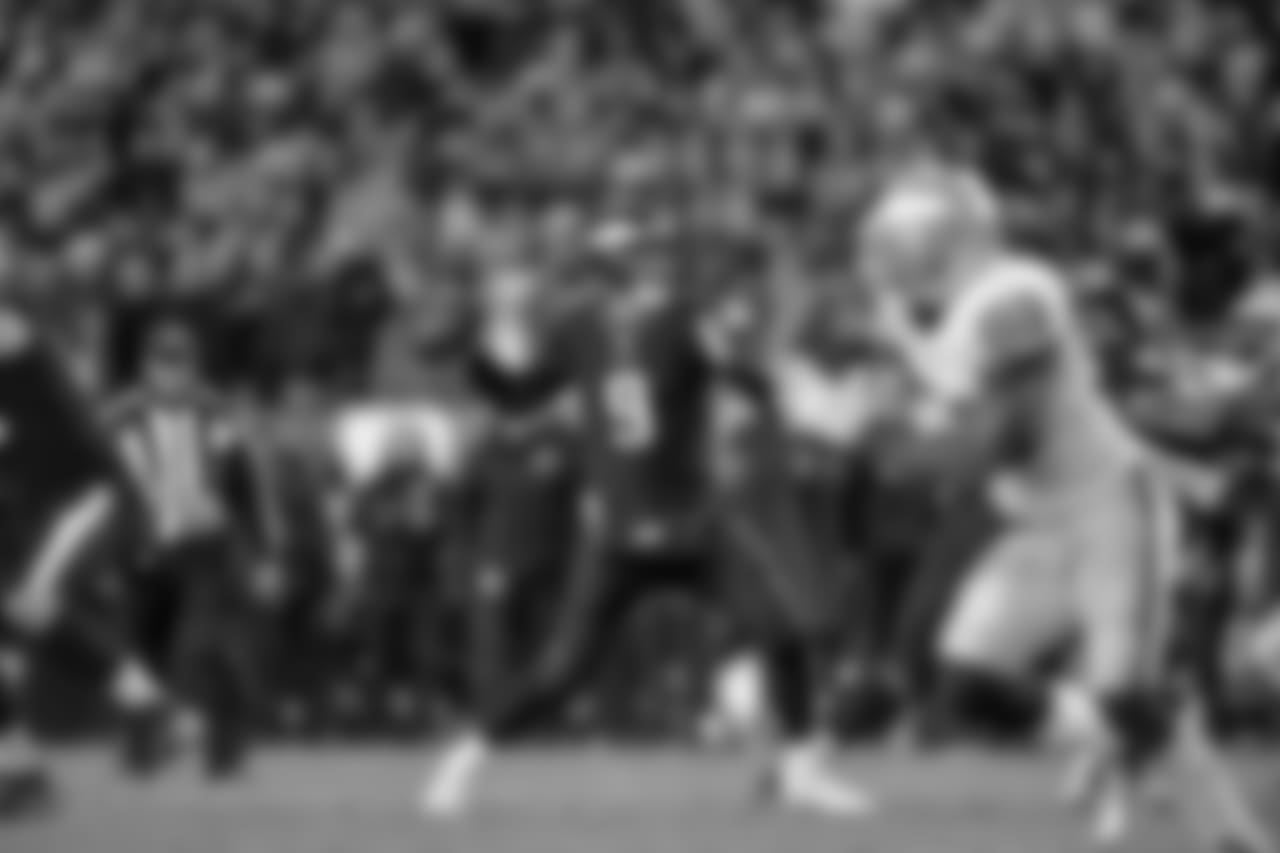 QB Nick Foles
