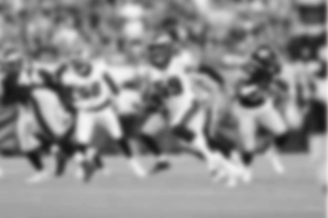 LB Joe Walker
Pittsburgh Steelers vs. Philadelphia Eagles at Lincoln Financial Field on August 9, 2018