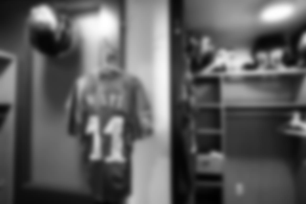 QB Carson Wentz