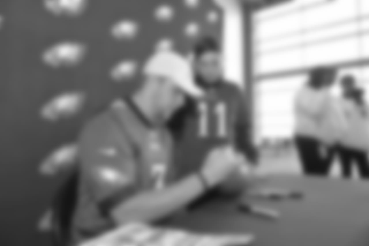The event also featured current players, including QB Nate Sudfeld