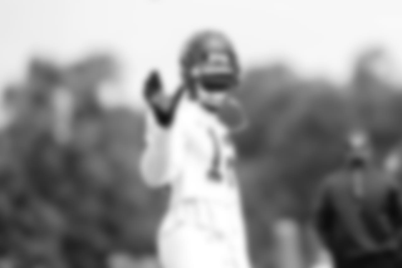 WR Mohamed Sanu