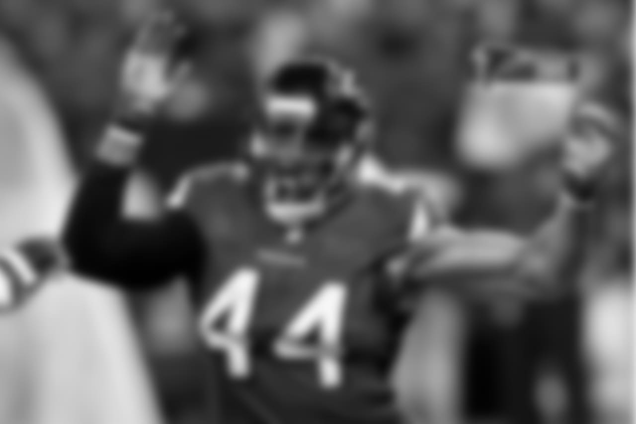 OLB Vic Beasley JR