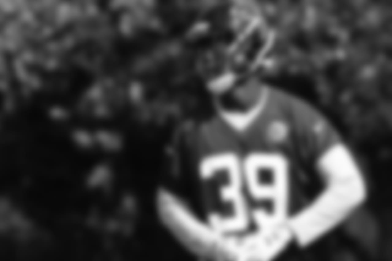 CB Deante Burton