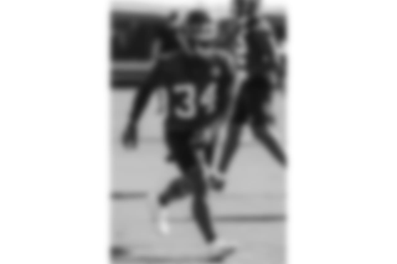 CB Brian Poole