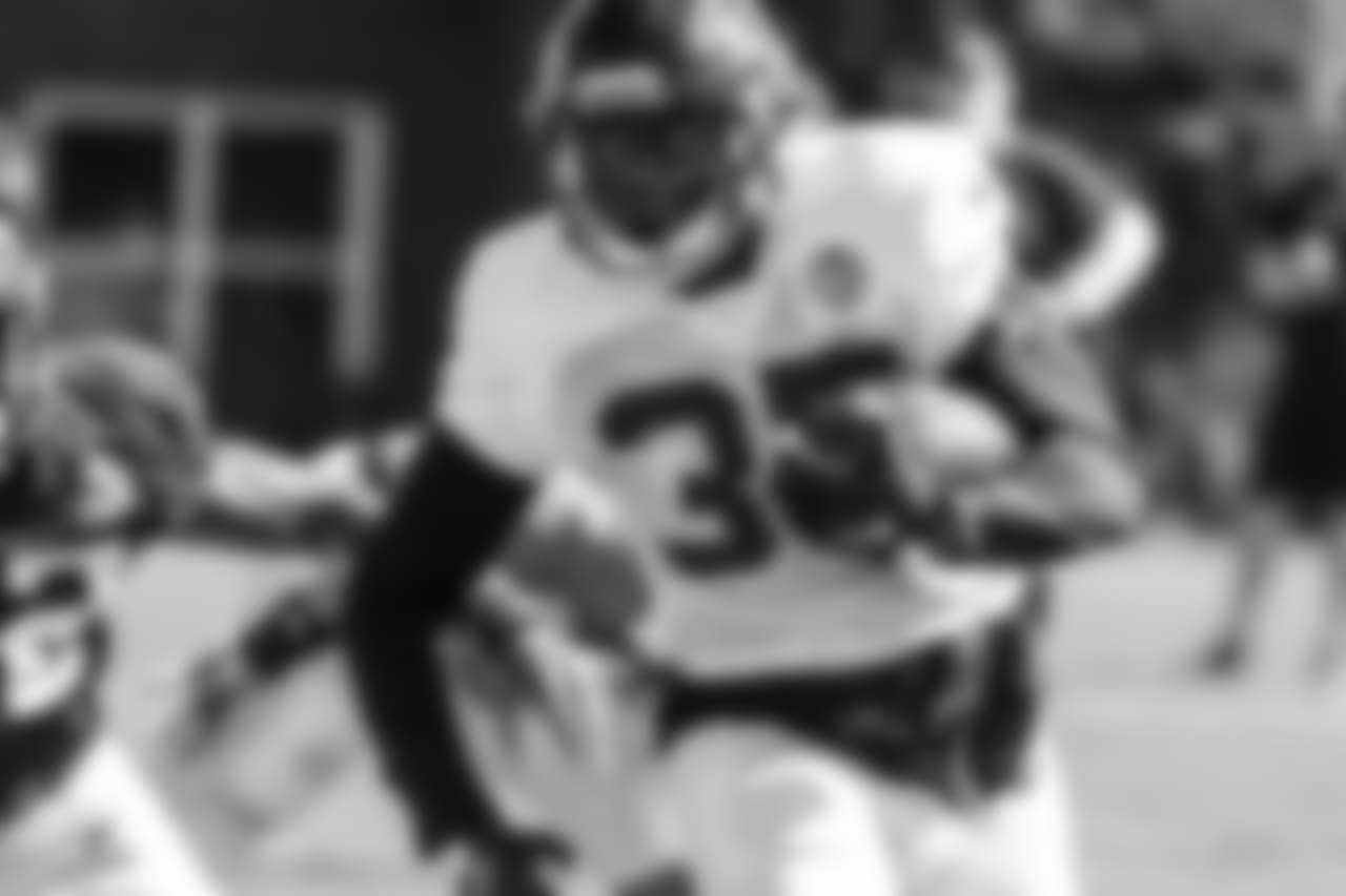 RB Malik Williams