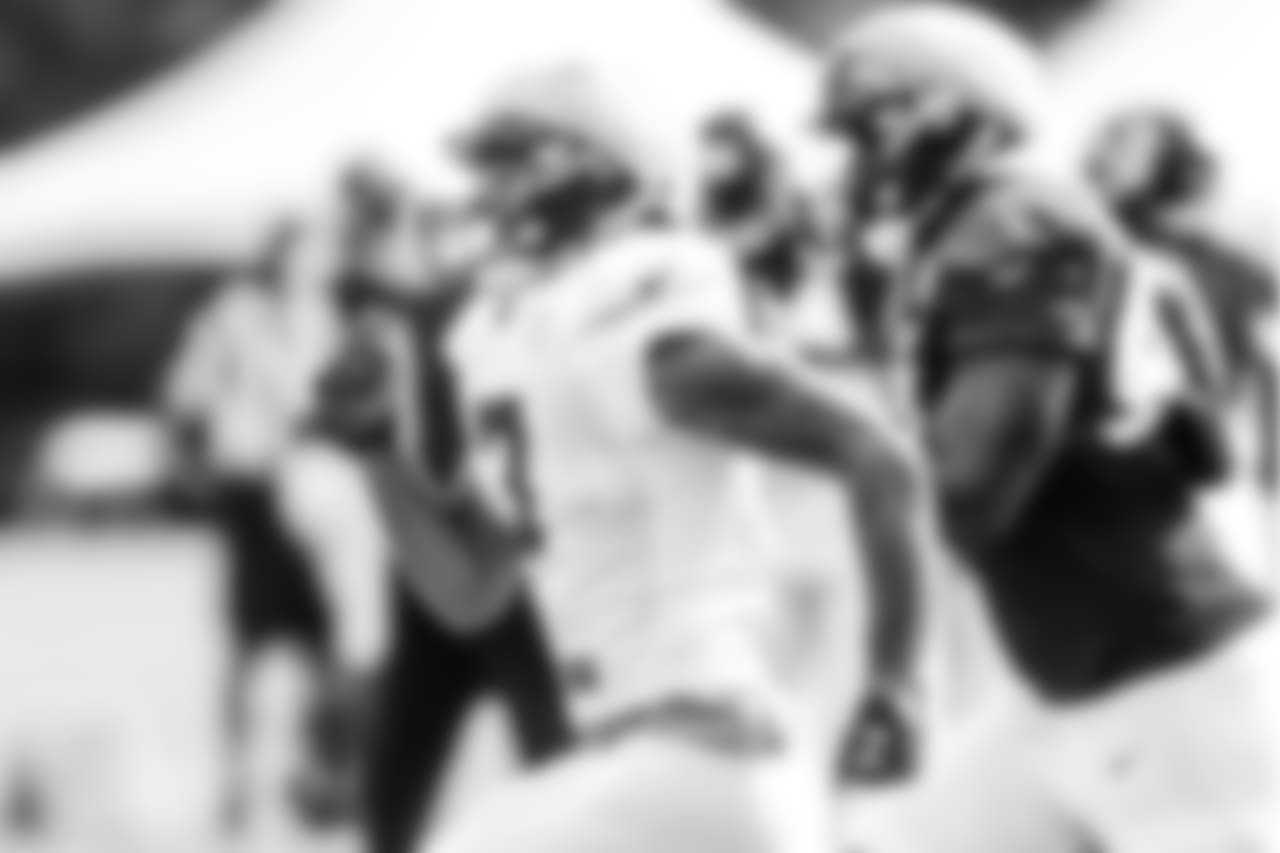 WR Devin Gray