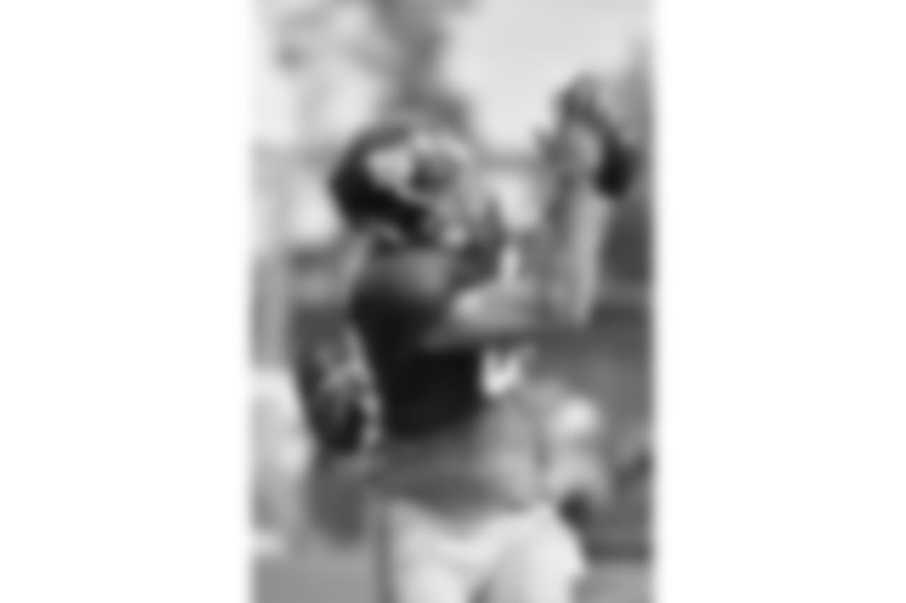 TE Rhett Ellison