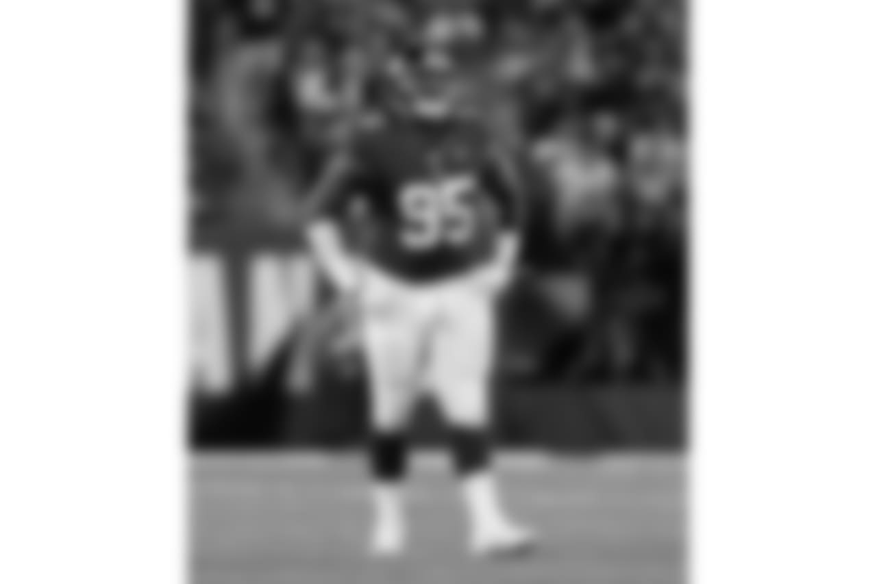 DT JOHNATHAN HANKINSHankins blocked Wil Lutz’s 38-yard field goal attempt that Janoris Jenkins returned 65 yards for a touchdown in the second quarter. Hankins finished with four tackles (one for loss) and two quarterback hits.