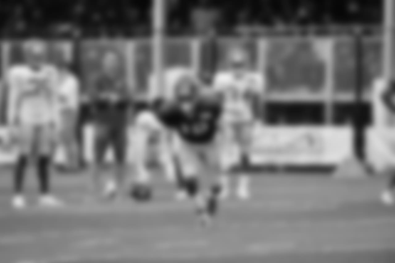 Giants hit the practice field on Monday