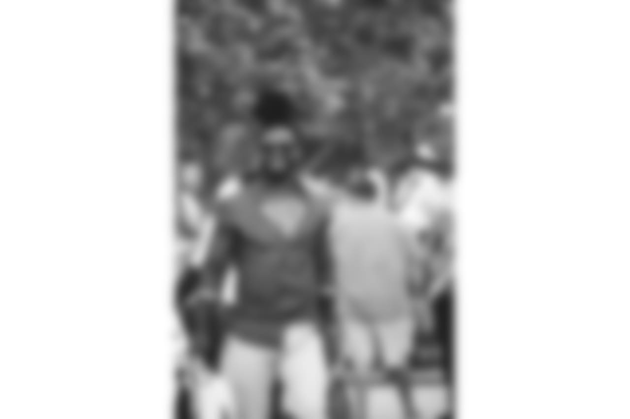 18_0909_GiantsBrownsArrivals0016