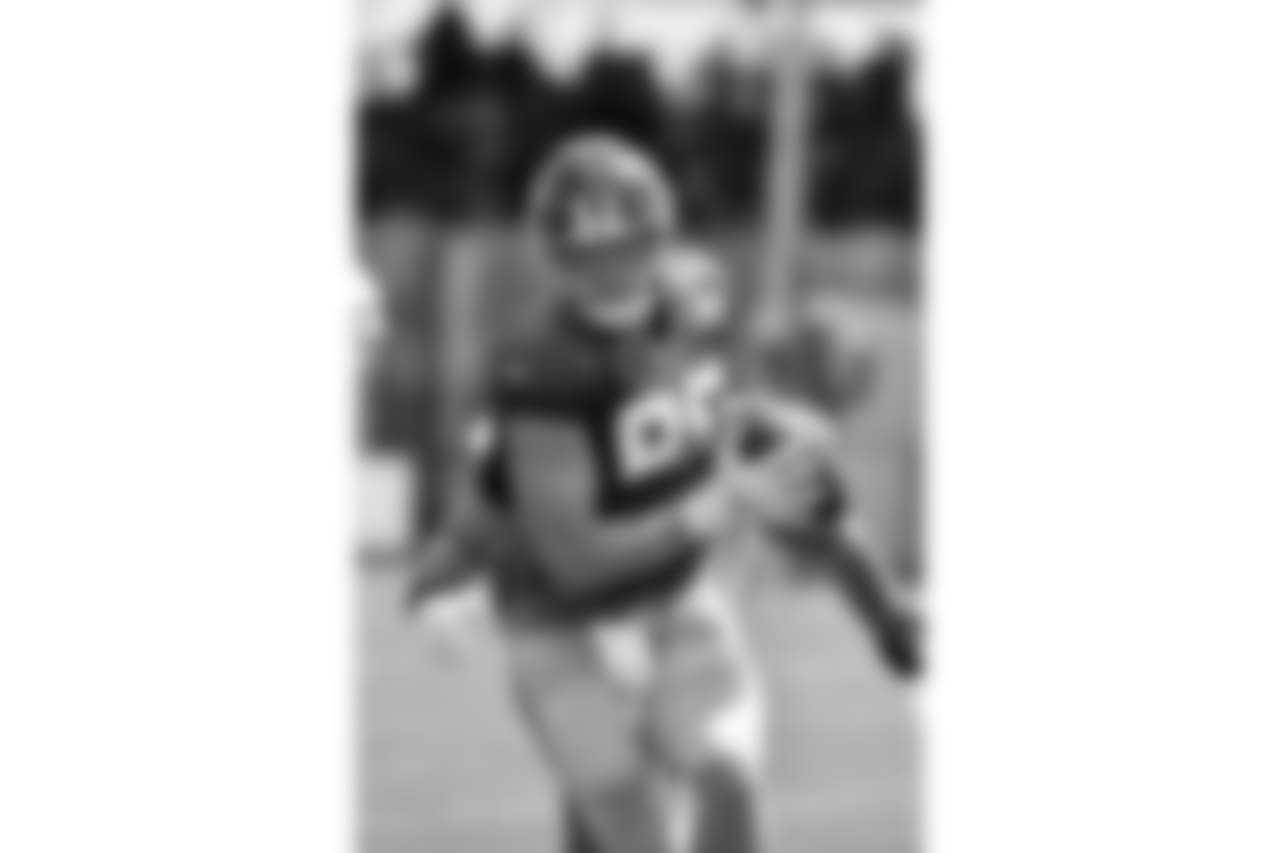 TE Rhett Ellison