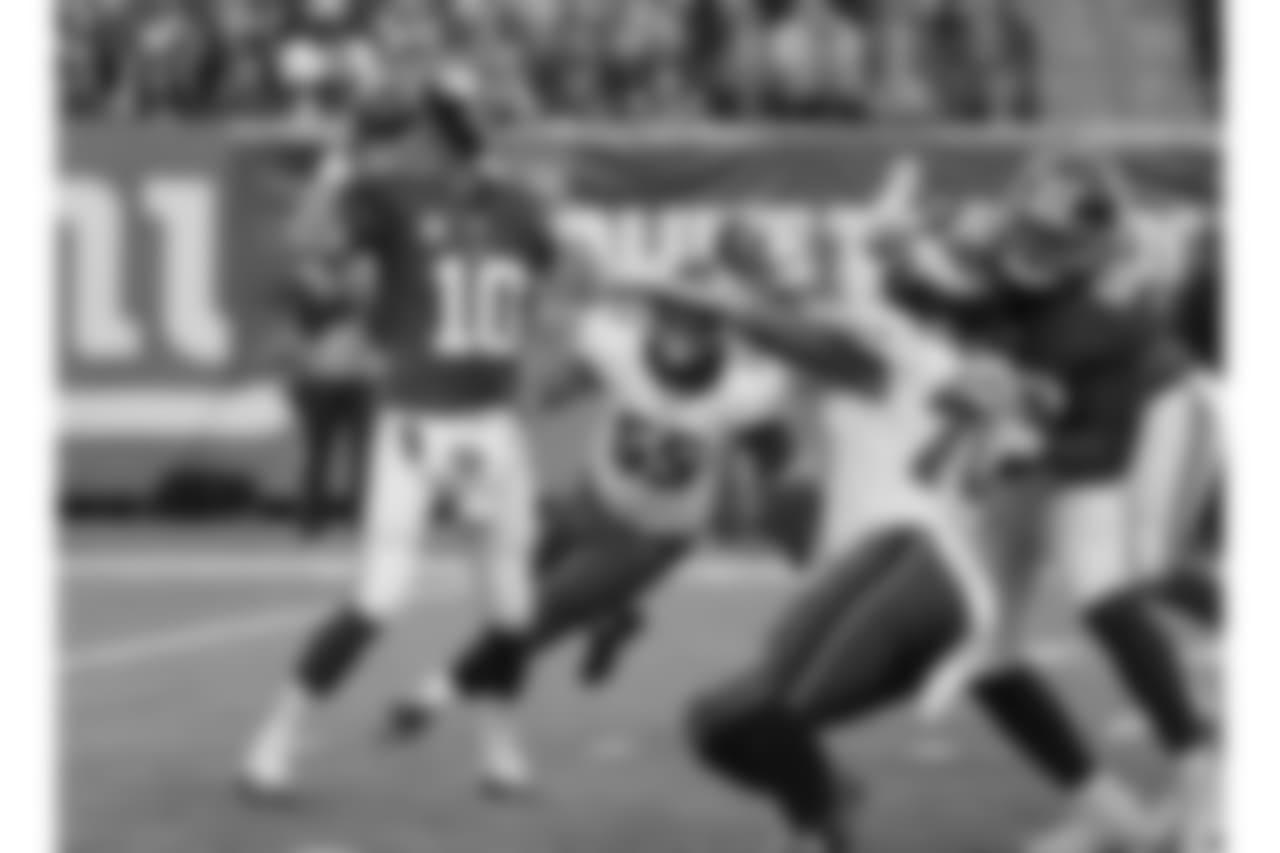 QB ELI MANNINGWith 257 yards on Sunday, Manning increased his career total to 46,428 and surpassed Vinny Testaverde (46,233) for ninth place on the NFL’s all-time passing list. Next up is Fran Tarkenton (47,003).