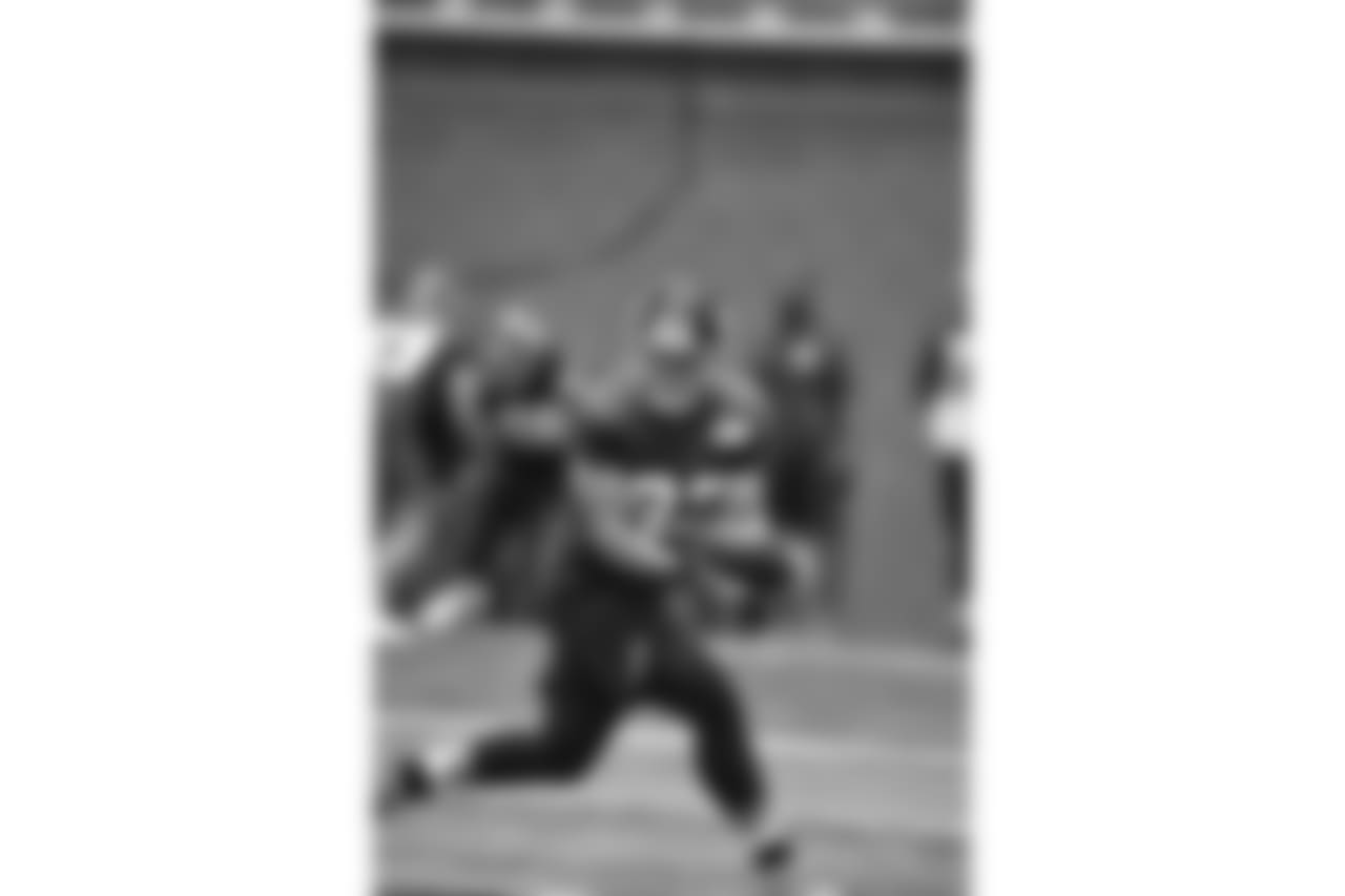 TE Scott Simonson