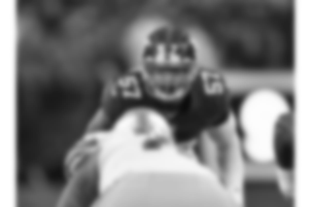 LB Keenan Robinson