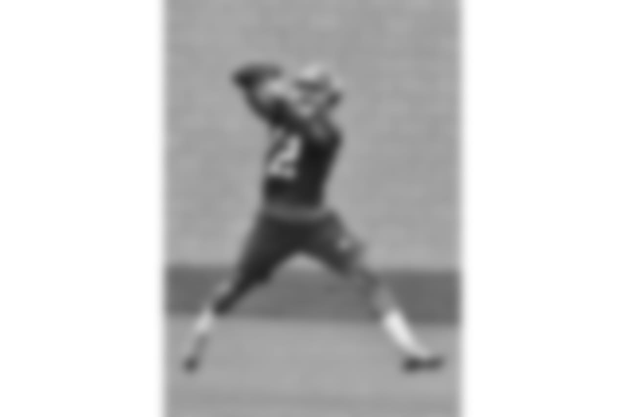 WR CODY LATIMER: Latimer, a former second-round draft choice by the Broncos in 2014, played behind the likes of Demaryius Thomas and Emmanuel Sanders in his first four years. Now he is trying to carve out a role on the Giants’ roster with wide receivers coach Tyke Tolbert, who was his position coach in Denver. Latimer made some big plays in OTAs with Odell Beckham Jr. sidelined.