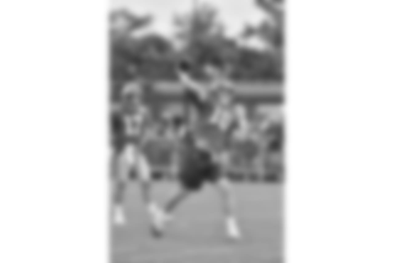 QB Eli Manning