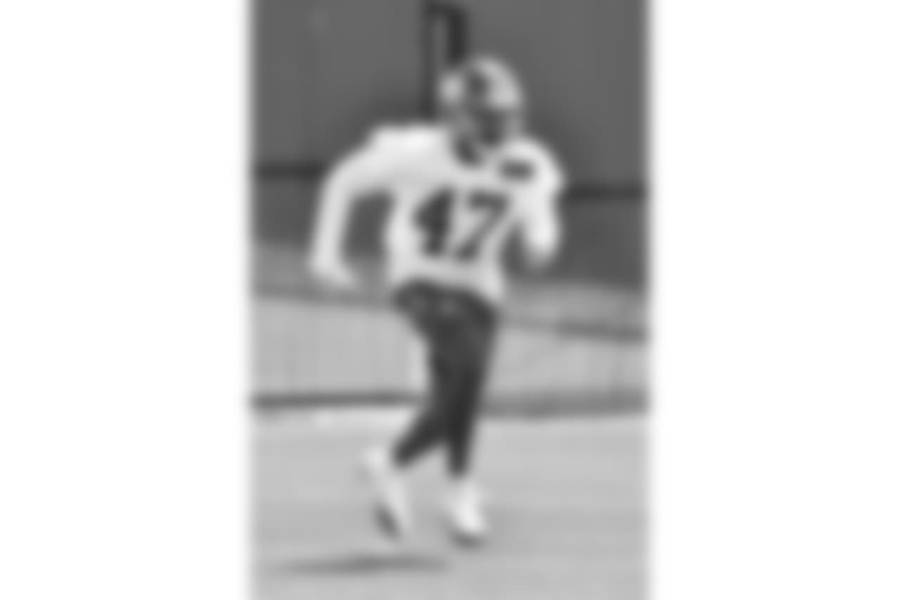 CB William Gay