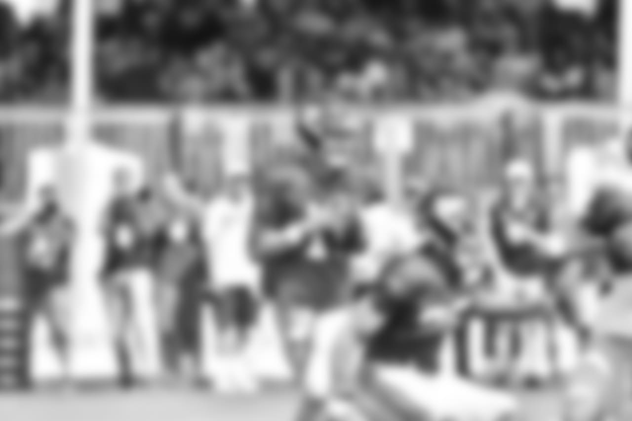 QB Eli Manning