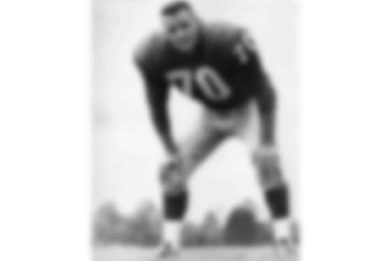 LB Sam Huff (1956)