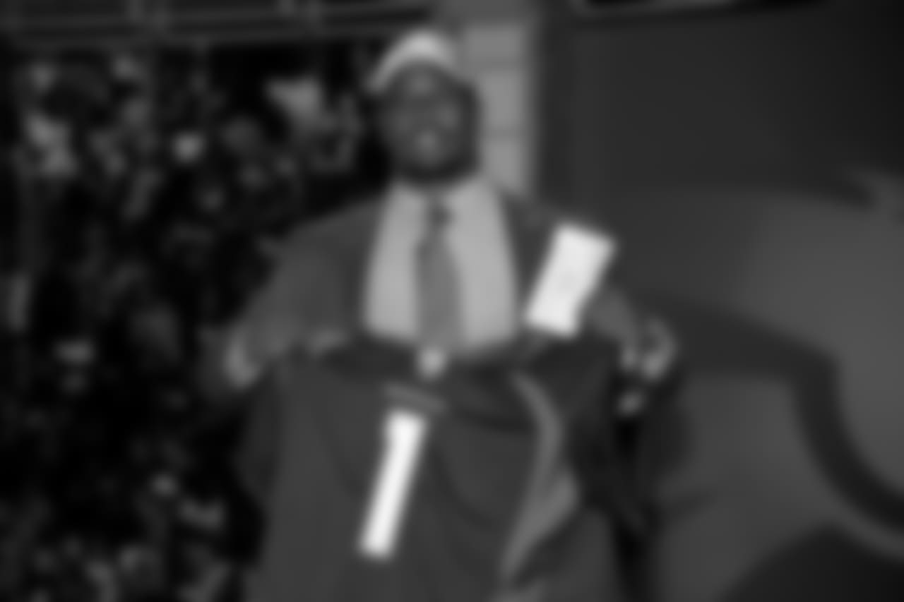2011 - LB Von Miller (Texas A&M) | Denver Broncos
Cal Sports Media via AP Images