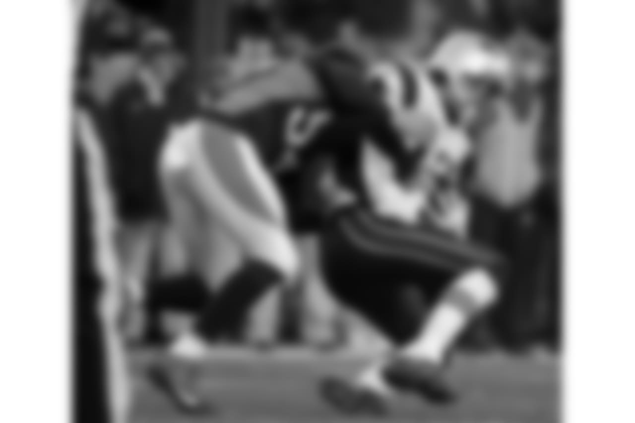 2015) Denver Broncos - Shane Ray, DE, Missouri
