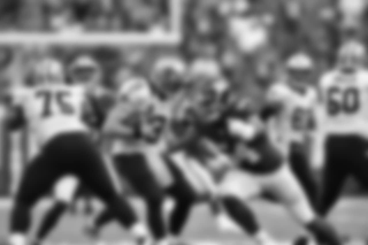 DE Olivier Vernon