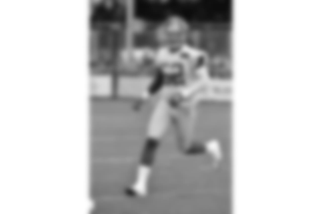 LB Alec Ogletree
