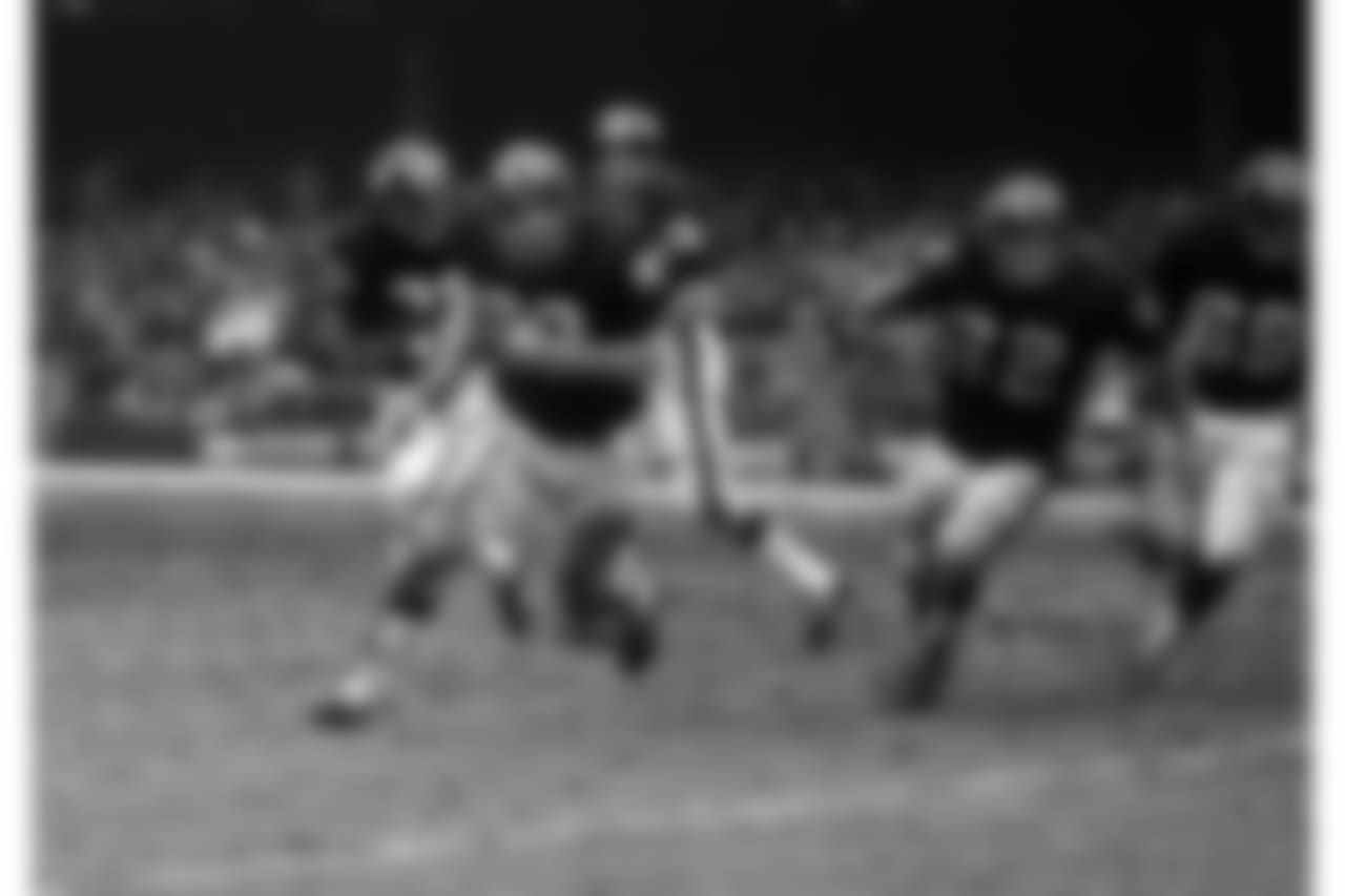 9t) Ron Johnson (1972) -- 1,182 yards