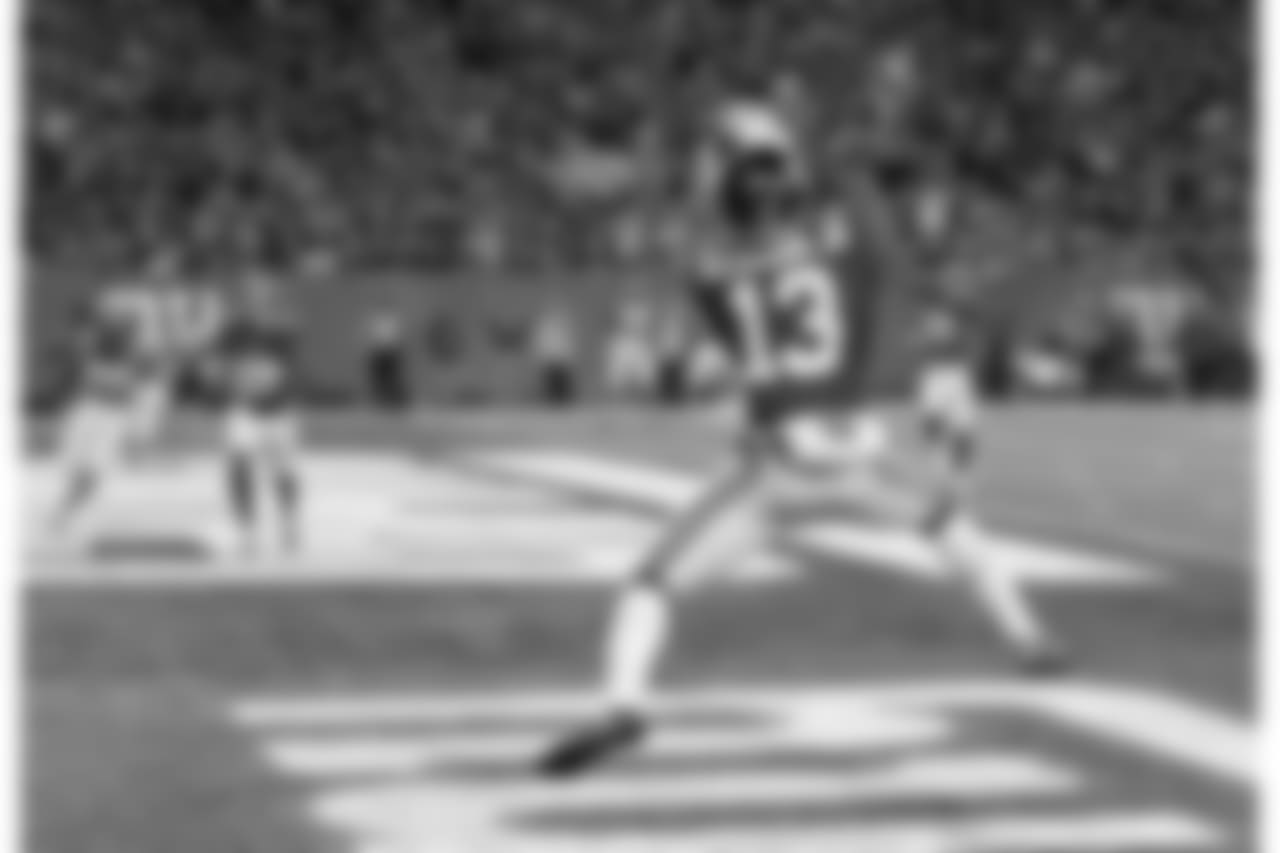 WR ODELL BECKHAM JR. With a season-high 10 receptions for 97 yards and a touchdown, Beckham became the fastest player in NFL history to reach 3,500 receiving yards, doing so in just 36 games.