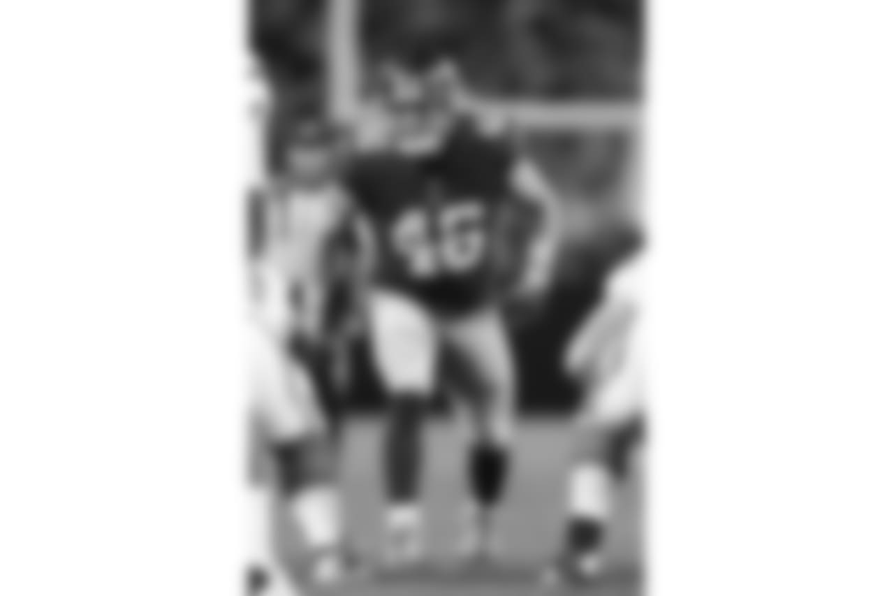 LB Calvin Munson