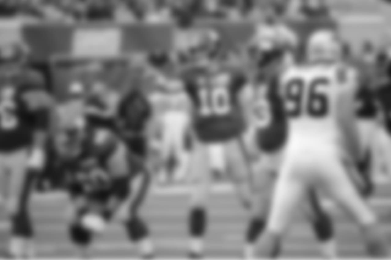 September 12, 2010 - New York Giants 31, Carolina Panthers 18