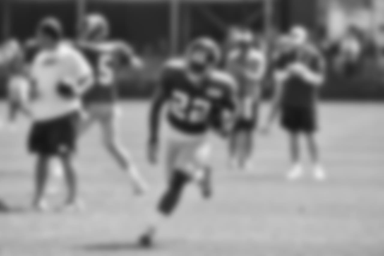 RB Wayne Gallman