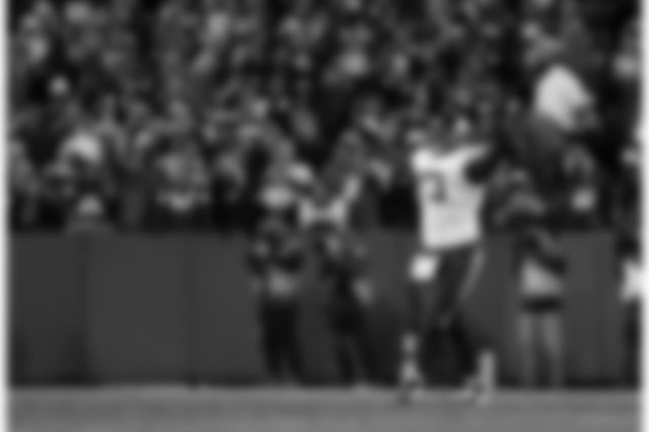 2013) Minnesota Vikings - Sharrif Floyd, DT, Florida