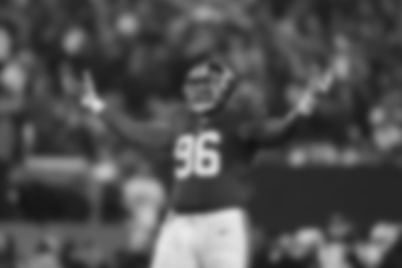 DT Jay Bromley